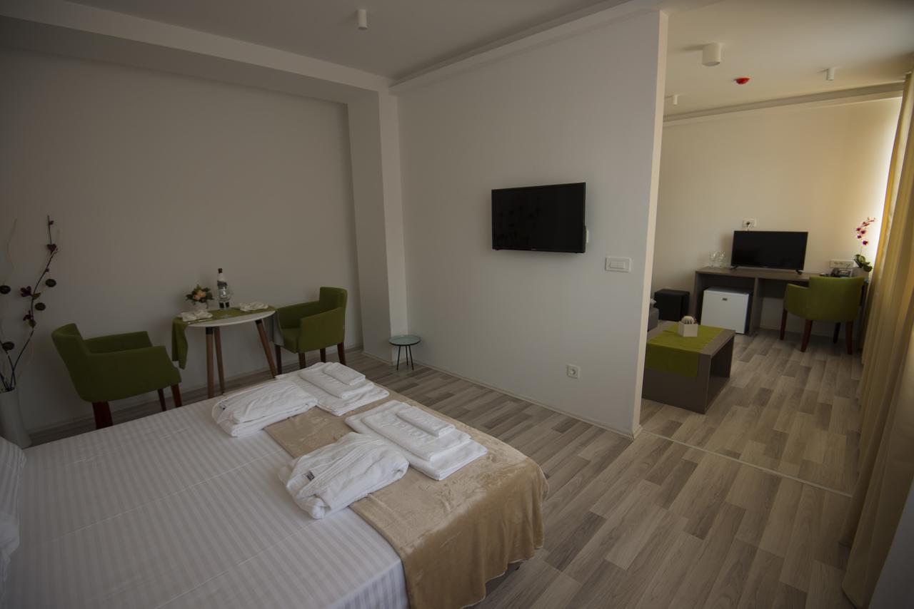 Hotel Village 奥赫里德 外观 照片